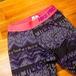 NIKE PRO Leggings  size Small